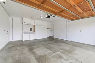 2090 Hillside Dr, San Leandro, CA 94577 - Photo 25