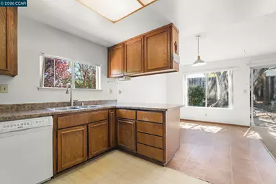 101 Flame Dr, Pacheco, CA 94553 - Photo 17