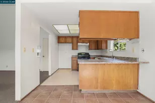 101 Flame Dr, Pacheco, CA 94553 - Photo 15