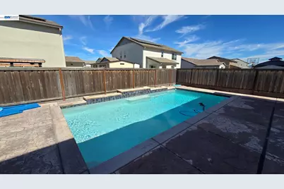 10007 Baltisan Ln, Stockton, CA 95219 - Photo 11