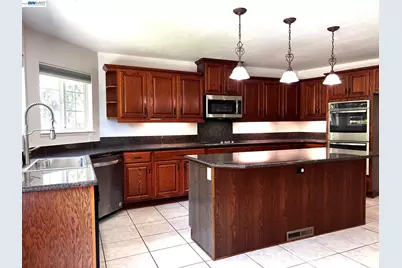 1147 Lomitas Ave, Livermore, CA 94550 - Photo 13