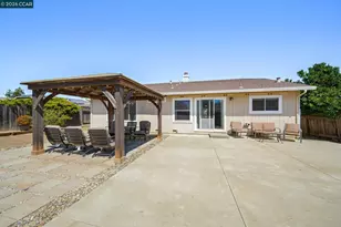 1462 Monitor Ave, Suisun City, CA 94585 - Photo 29