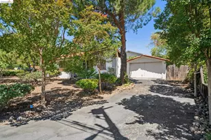1810 3rd Ave, Walnut Creek, CA 94597 - Photo 25