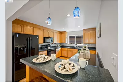 35843 Salvador Ct, Fremont, CA 94536 - Photo 13
