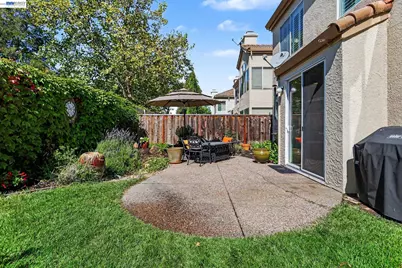 1086 Vista Pointe Cir, San Ramon, CA 94582 - Photo 29