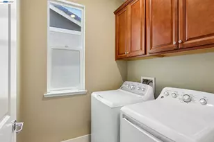 2836 Stringham Wy, Dublin, CA 94568 - Photo 35