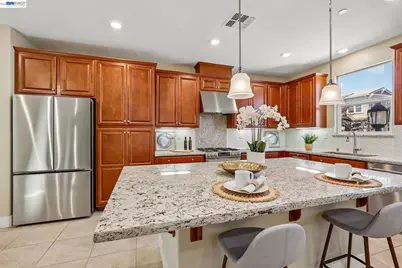 2836 Stringham Way, Dublin, CA 94568 - Photo 15