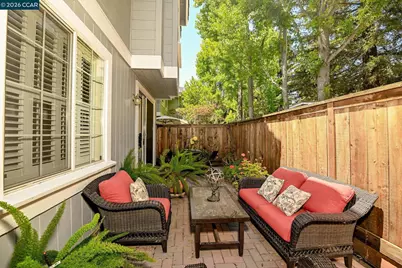 14 Danville Oak Pl, Danville, CA 94626 - Photo 27