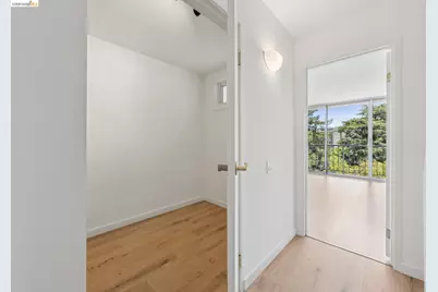 1 Kelton Ct #4K, Oakland, CA 94611 - Photo 23