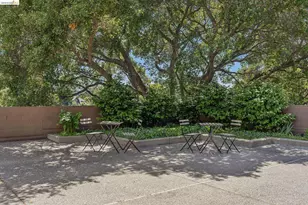 1 Kelton Ct, Oakland, CA 94611 - Photo 41