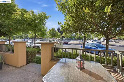 131 Burbank St, Hayward, CA 94541 - Photo 3