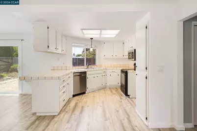 4975 Silverado Dr, Fairfield, CA 94534 - Photo 17