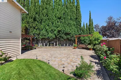 5545 Crimson Cir, Fremont, CA 94538 - Photo 31