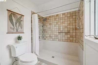772 Vincente Ave, Berkeley, CA 94707 - Photo 47