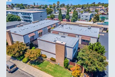 140 Castro St, San Leandro, CA 94577 - Photo 37