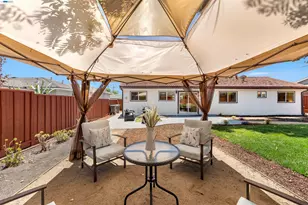 7832 Gardella Dr, Dublin, CA 94568 - Photo 15
