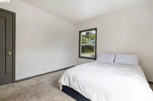 8342 Ney Ave, Oakland, CA 94605 - Photo 25