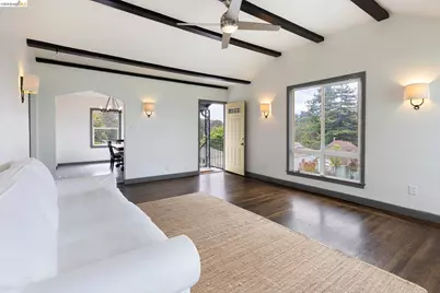 8342 Ney Avenue, Oakland, CA 94605 - Photo 3