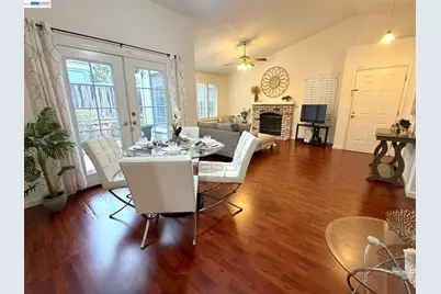 11651 Rolling Hills Pl, Dublin, CA 94568 - Photo 5