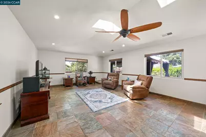 1361 La Vista Ave, Concord, CA 94521 - Photo 15