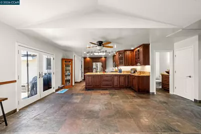 1361 La Vista Ave, Concord, CA 94521 - Photo 19