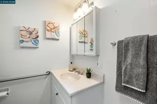 1361 La Vista Ave, Concord, CA 94521 - Photo 29
