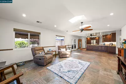 1361 La Vista Ave, Concord, CA 94521 - Photo 17