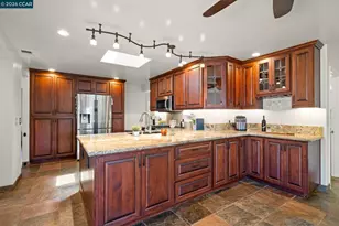 1361 La Vista Ave, Concord, CA 94521 - Photo 11