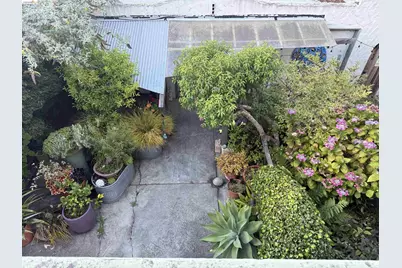 446 37th St, Oakland, CA 94609 - Photo 29