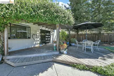 1400 Valencia Ct, Brentwood, CA 94513 - Photo 25