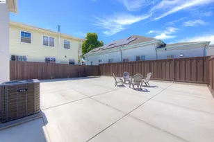1043 18th St, Oakland, CA 94606 - Photo 35