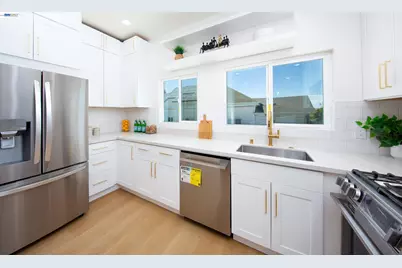 1043 18th Street, Oakland, CA 94606 - Photo 15