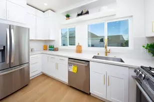 1043 18th St, Oakland, CA 94606 - Photo 15