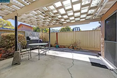 2324 Dolores Ct, Pinole, CA 94564 - Photo 27