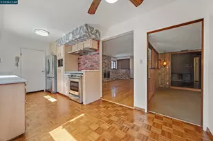 2324 Dolores Ct, Pinole, CA 94564 - Photo 9