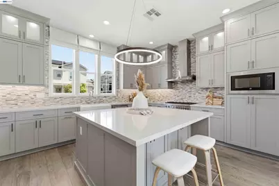 37595 Sea Bank Street, Newark, CA 94560 - Photo 5