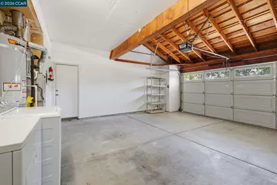 2300 Lake Park Ct, Martinez, CA 94553 - Photo 27