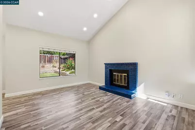 2300 Lake Park Ct, Martinez, CA 94553 - Photo 5