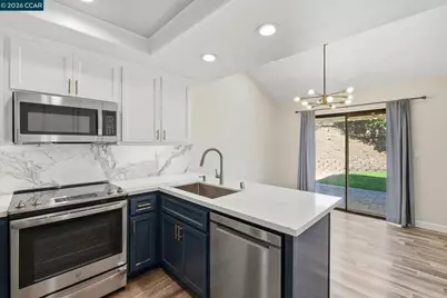 2300 Lake Park Ct, Martinez, CA 94553 - Photo 11