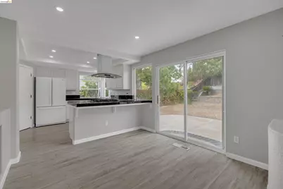 160 Palm Pl, Brentwood, CA 94513 - Photo 17