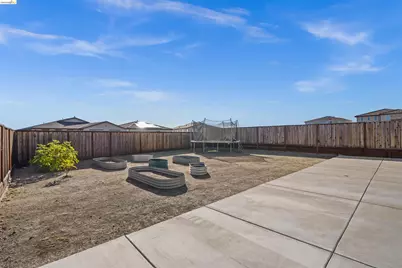 5477 Sierra Trail Way, Antioch, CA 94531 - Photo 35