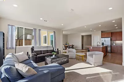 5477 Sierra Trail Way, Antioch, CA 94531 - Photo 15