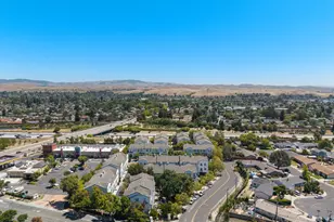7981 Bellina St, Dublin, CA 94568 - Photo 35