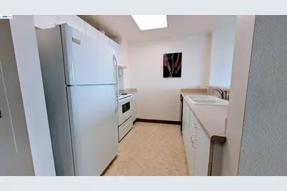 989 Webster St #645, Oakland, CA 94607 - Photo 13