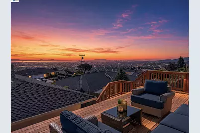 2356 Marineview Dr, San Leandro, CA 94577 - Photo 5