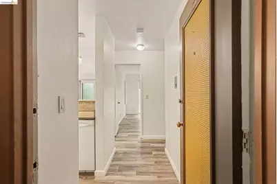 651 Oakland Ave #2D, Oakland, CA 94611 - Photo 5