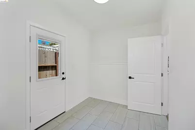 1090 Central Blvd, Hayward, CA 94542 - Photo 37