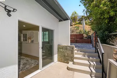 1090 Central Blvd, Hayward, CA 94542 - Photo 45
