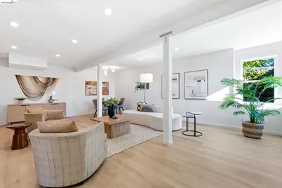 7308 Hillmont, Oakland, CA 94605 - Photo 41