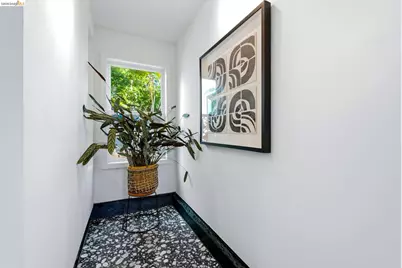 7308 Hillmont, Oakland, CA 94605 - Photo 39